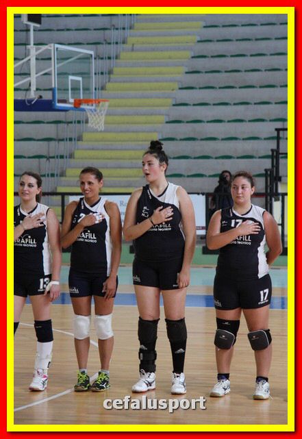 150614 volley 322_tn.jpg